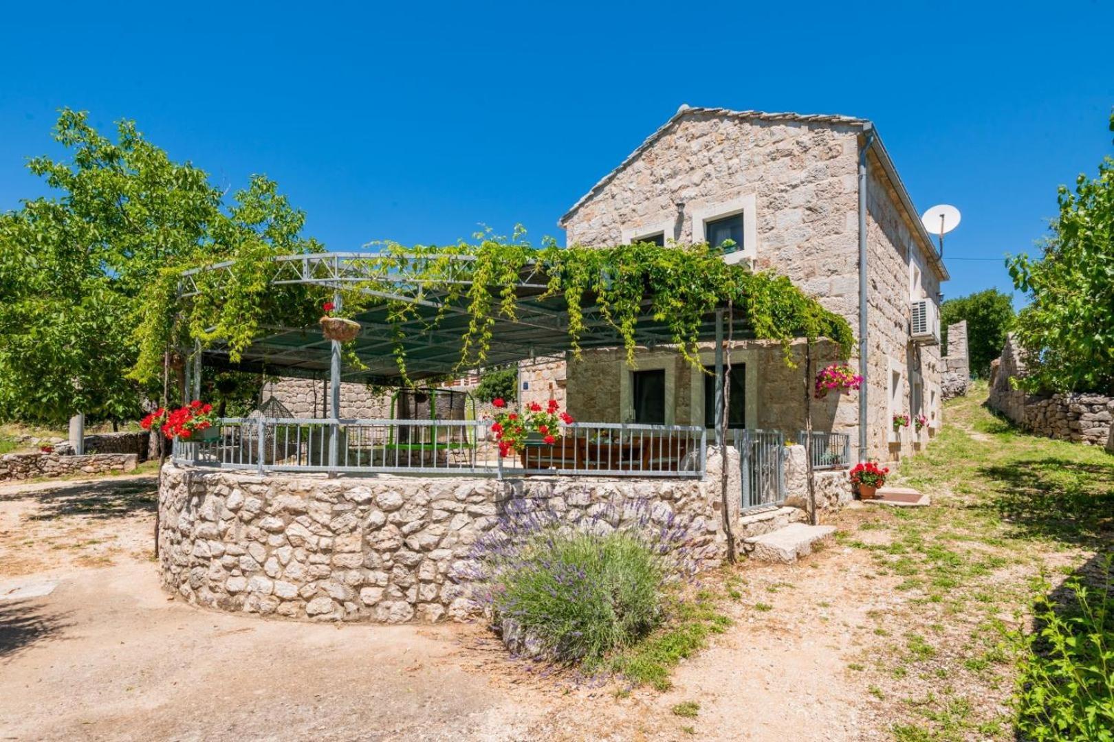 Villa Ognjistar In The Hinterland Of Makarska Riviera Zmijavci Exteriér fotografie